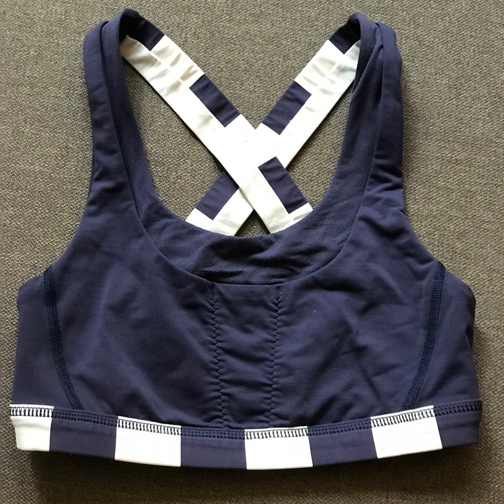Lululemon Sports Bra Size 4 Navy/Striped